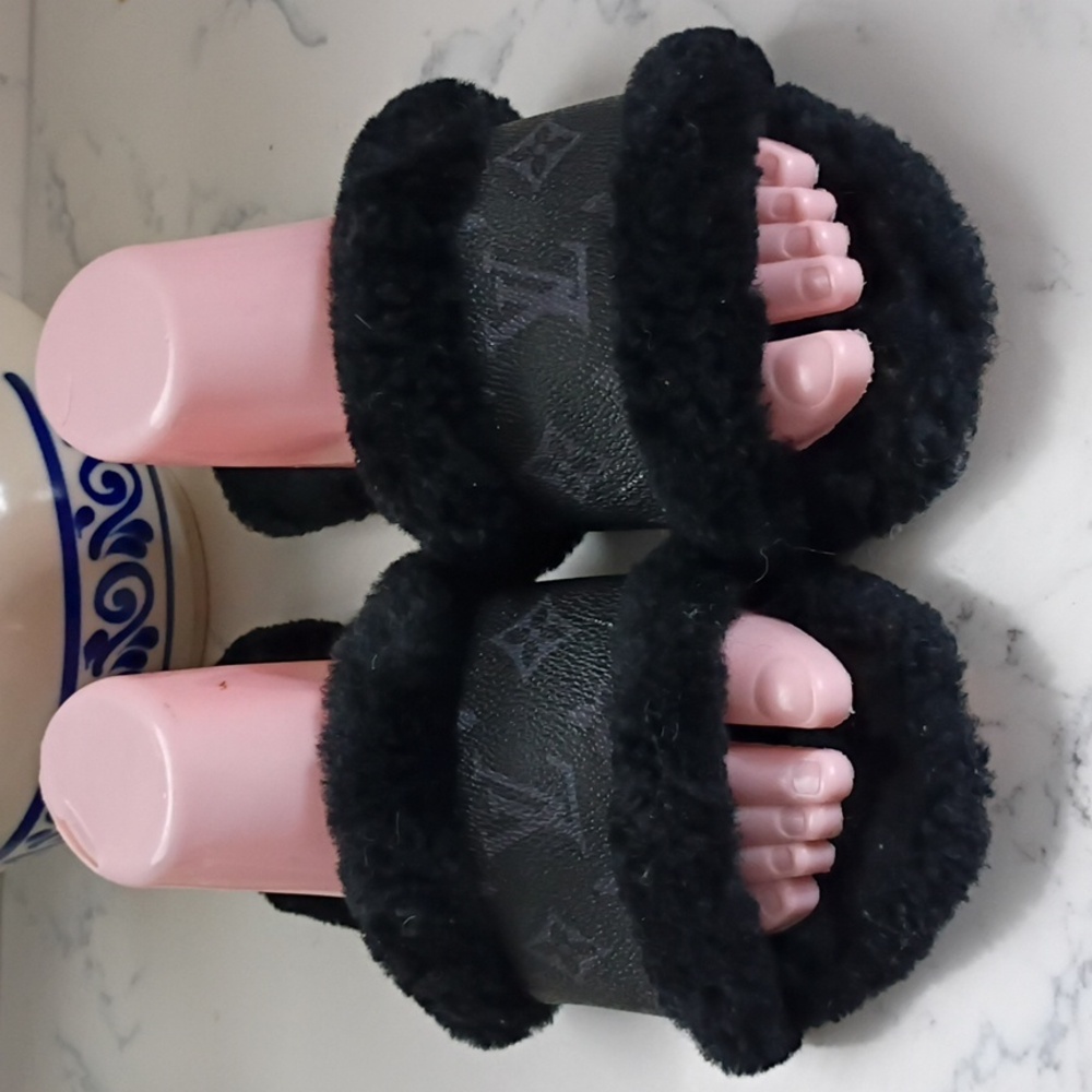 Louis Vuitton Black Fur Slippers